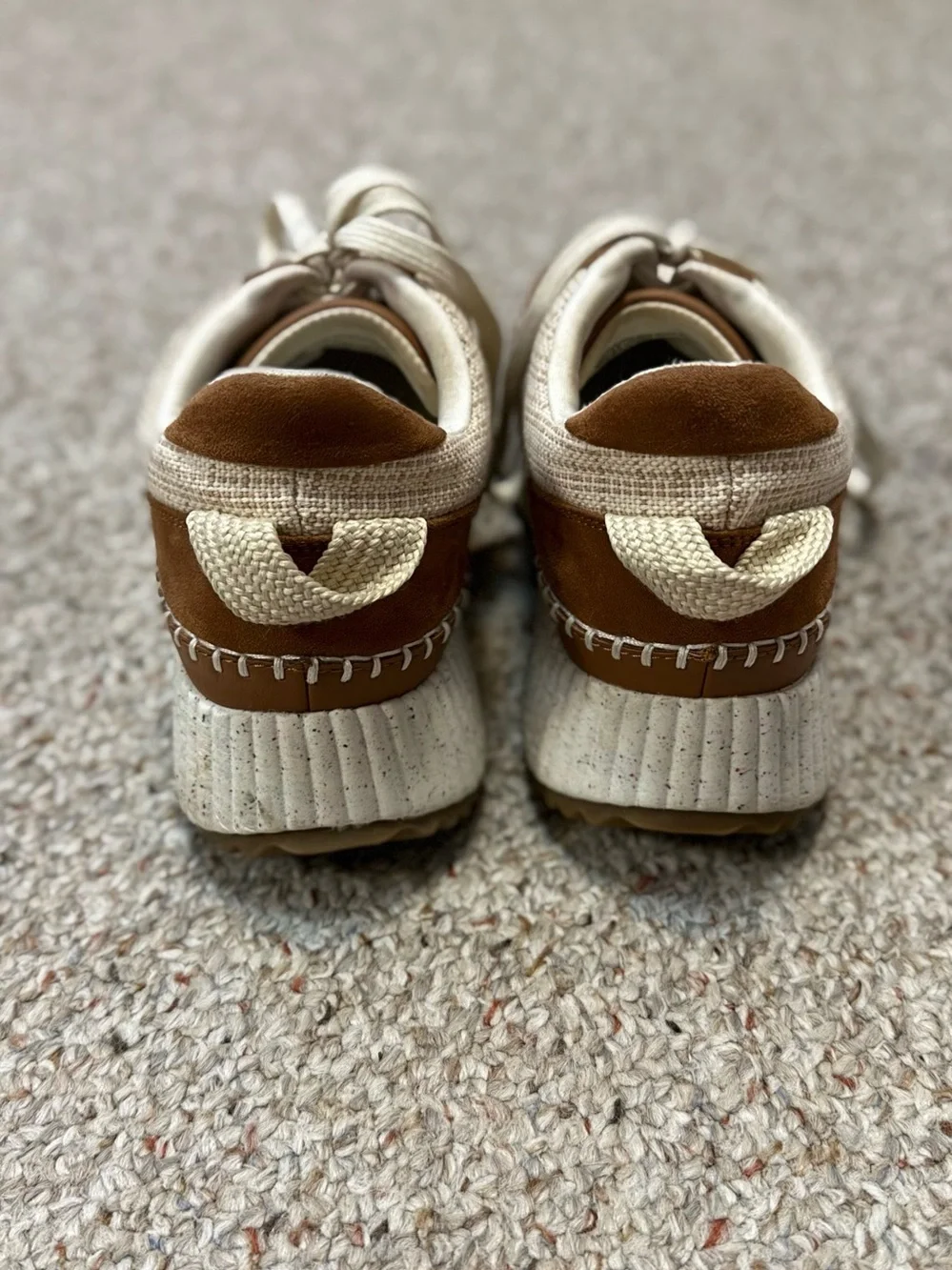 Universal Thread Cream and Tan Platform Sneaker